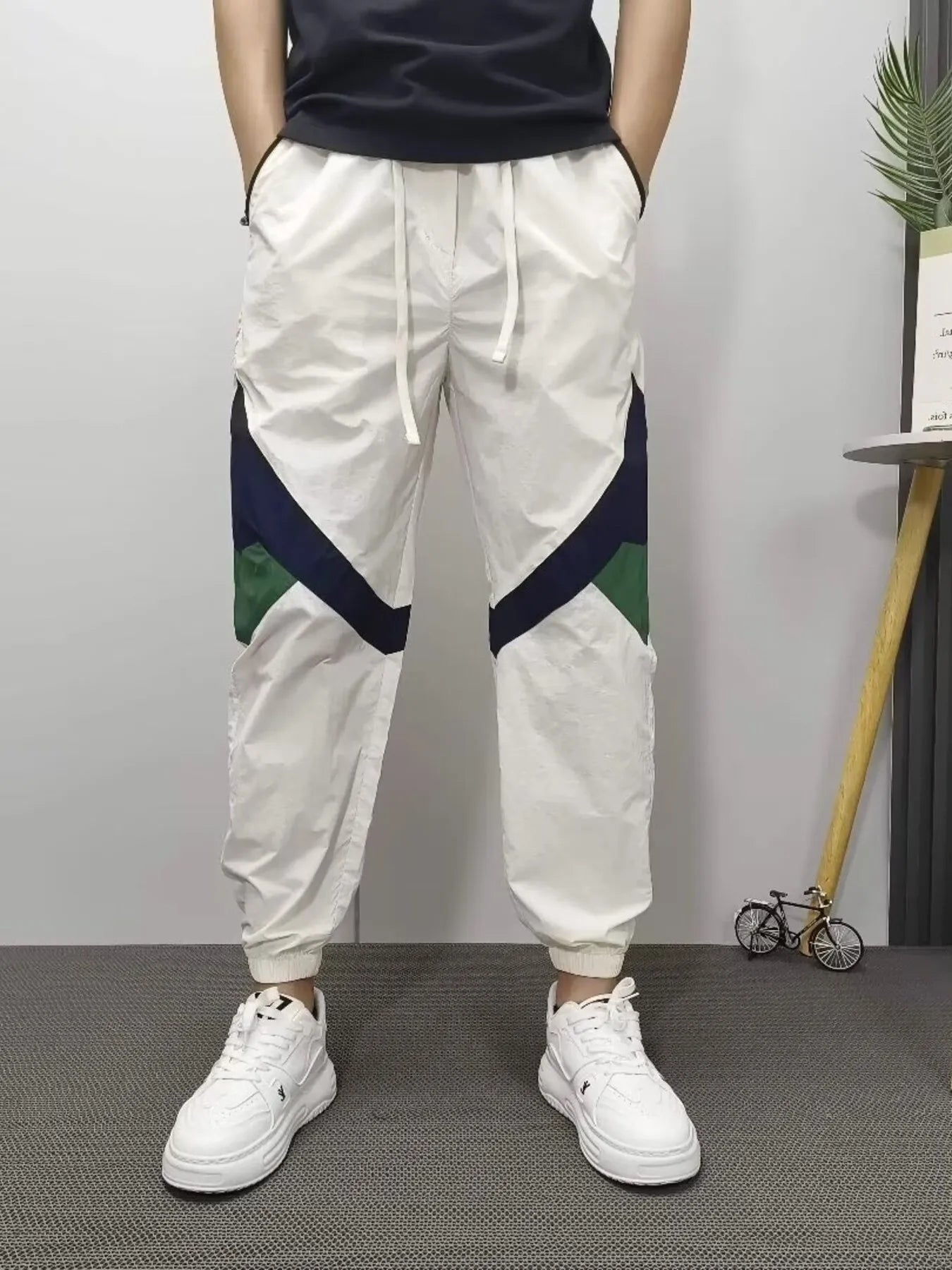 de6d26aaf68d46f08b8bfe87be1df33f-Max-Origin